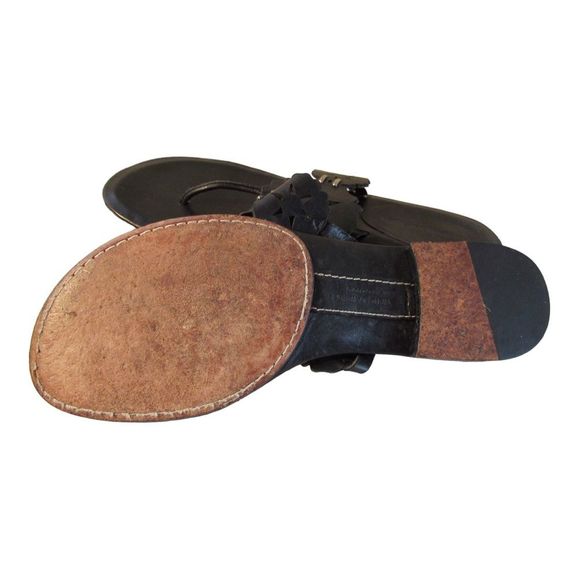 Vera Wang Lavender Leather Sandals - Picture 7 of 7